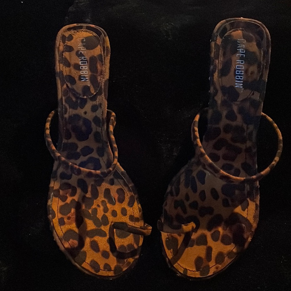 Animal print Cape Robbin heels